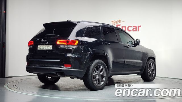 Jeep Cherokee 3.6 Limited-X WK2 - фото 1