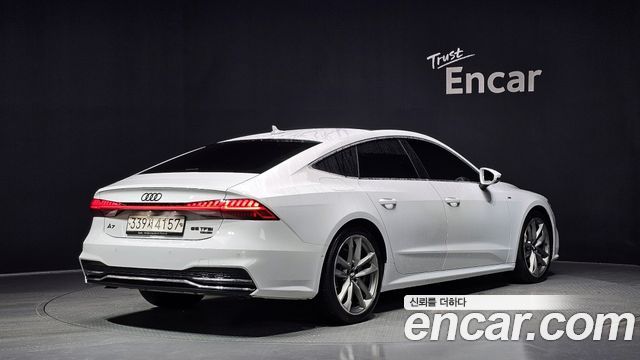 Audi A7 55 TFSI Quattro Premium - фото 1