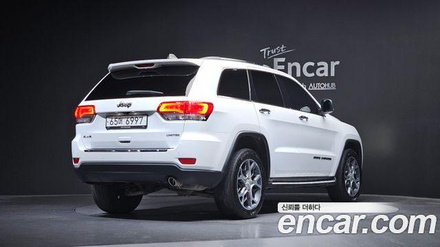 Jeep Cherokee 3.6 Limited WK2 - фото 0