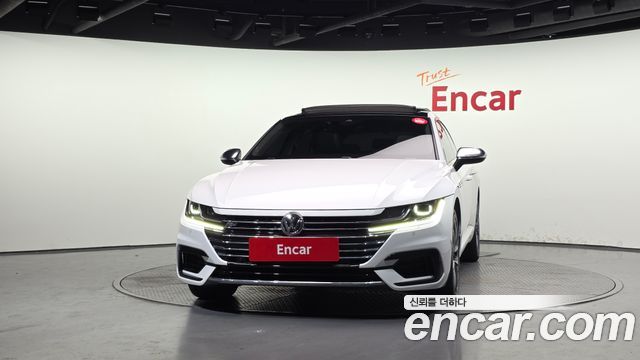 Volkswagen Arteon 2.0 TDI Premium - фото 2