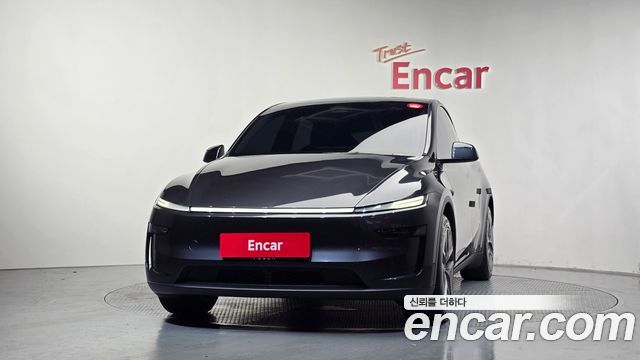 Tesla Model Y RWD - фото 2