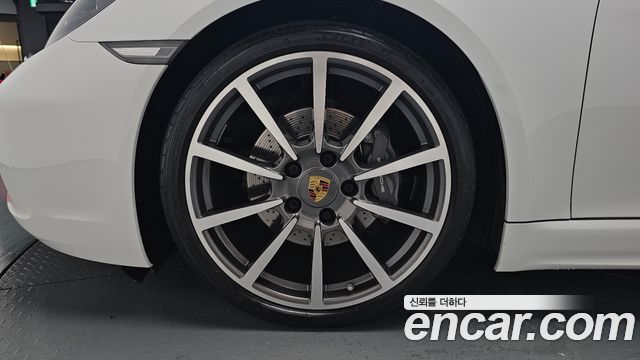 Porsche 718 Boxster 2.0 - фото 3