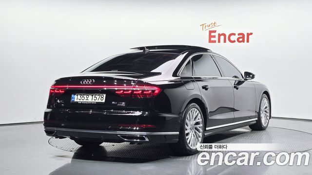 Audi A8 D5 55 TFSI Quattro LWB - фото 1