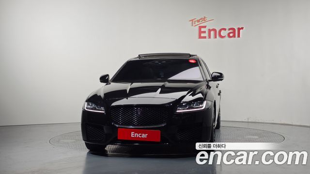 Jaguar XF X260 25t Chequered Flag Edition - фото 2
