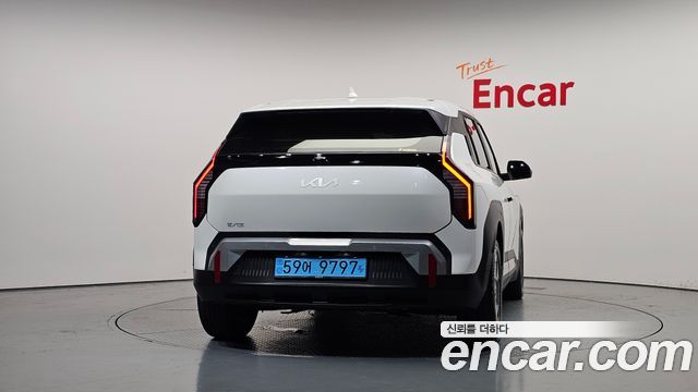 Kia EV3 Long Range 2WD AIr - фото 3