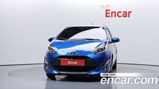 Toyota Prius 1.5 - фото 2