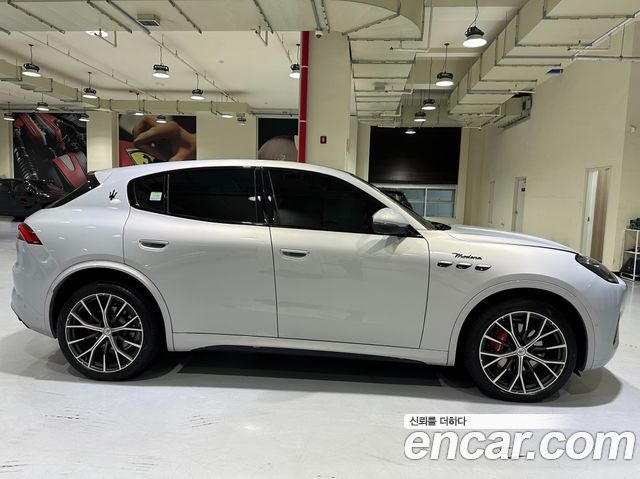 Maserati Grecale 2.0 AWD Modena - фото 2
