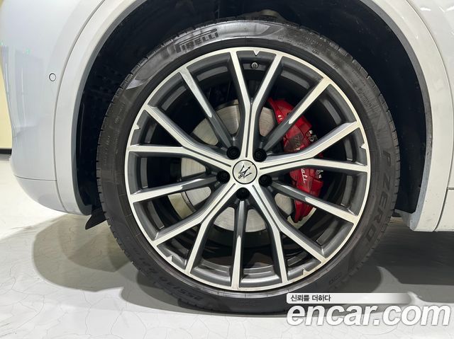Maserati Grecale 2.0 AWD Modena - фото 4