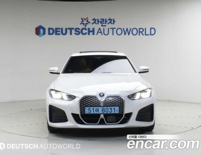 BMW i4 eDrive40 M Sports - фото 2