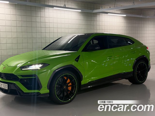 Lamborghini Urus 4.0 V8 - фото 1