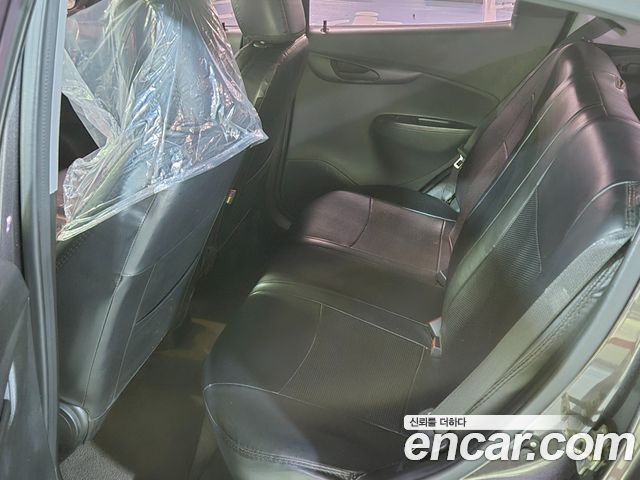 Genesis GV60 Standard AWD - фото 0