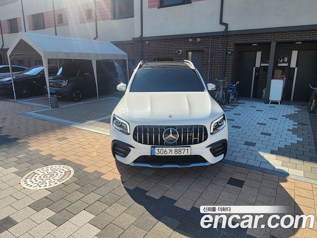 Mercedes-Benz GLB-Class X247 AMG GLB35 4MATIC - фото 2
