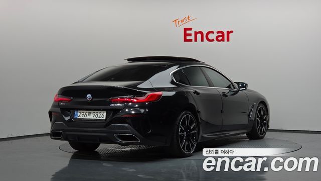 BMW 8 Series G15 M850i xDrive Gran Coupe - фото 1