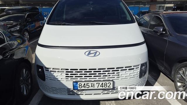Hyundai Staria Cargo 3-Seater Smart - фото 0