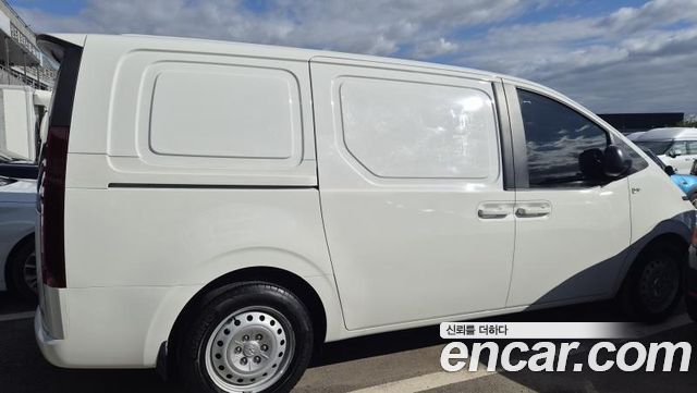 Hyundai Staria Cargo 3-Seater Smart - фото 2