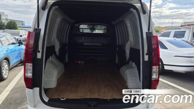 Hyundai Staria Cargo 3-Seater Smart - фото 3