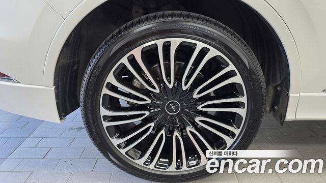 Lincoln Aviator 2-го поколения 3.0 Black Label AWD - фото 4