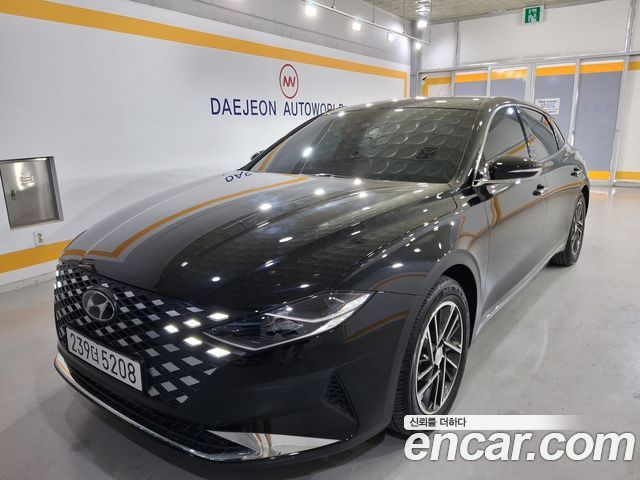 Hyundai Grandeur New IG 3.0 LPi Rent Car Modern - фото 2
