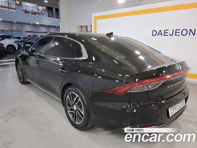 Hyundai Grandeur New IG 3.0 LPi Rent Car Modern - фото 3