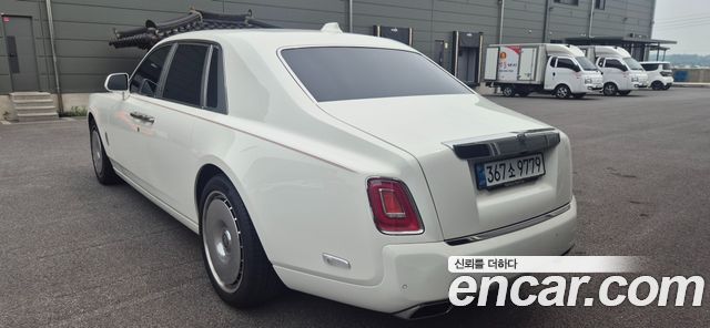 Rolls-Royce Phantom 6.7 V12 - фото 2