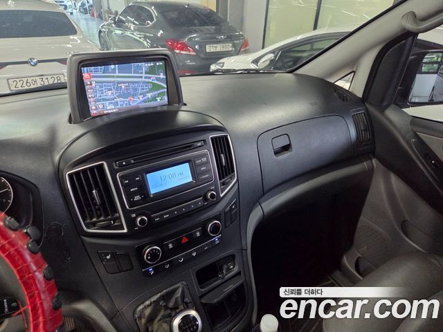 Hyundai Starex New Van 5-Seater Smart - фото 4
