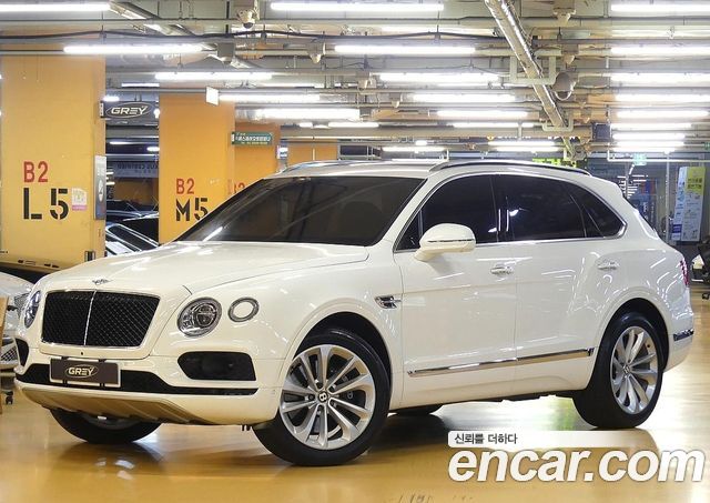 Bentley Bentayga 4.0 V8 - фото 1