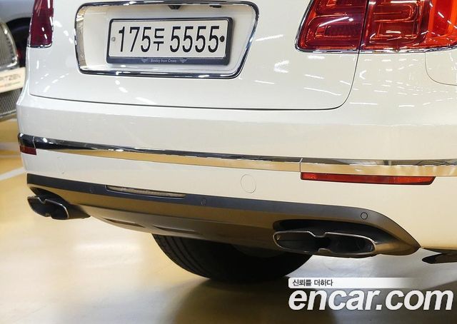 Bentley Bentayga 4.0 V8 - фото 3