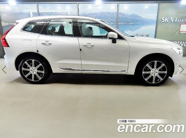 Volvo XC60 2-го поколения D5 Inscription - фото 2