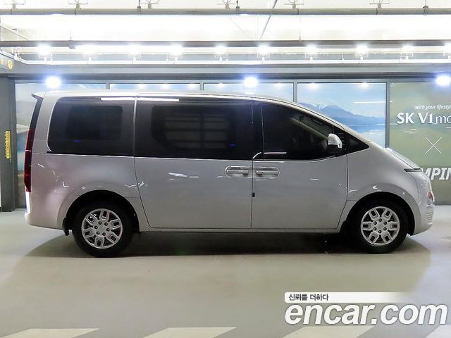 Hyundai Staria Cargo 3-Seater Modern - фото 2