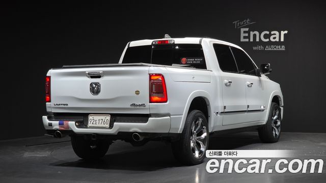 Dodge Ram Pick Up 5.7 - фото 1