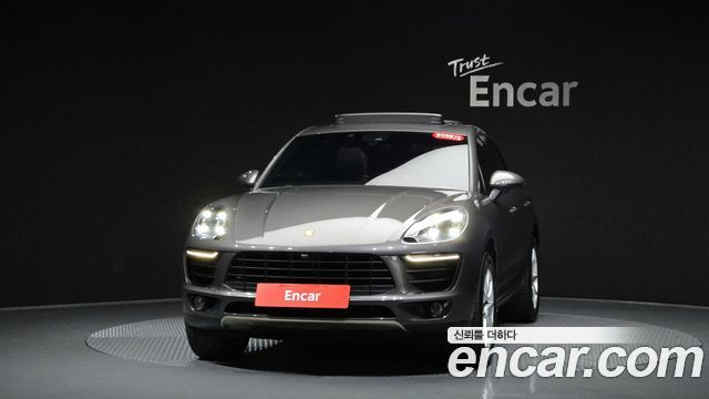 Porsche Macan 2.0 95B - фото 2