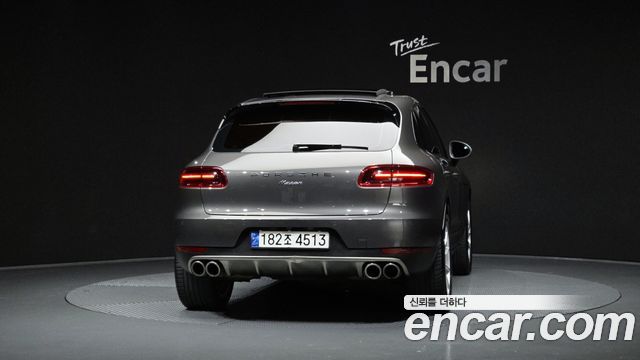 Porsche Macan 2.0 95B - фото 3