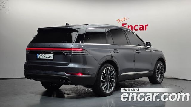 Lincoln Aviator 2-го поколения 3.0 Reserve AWD - фото 1