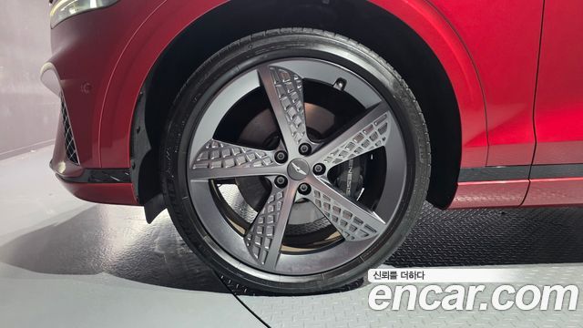 Genesis GV70 3.5T Gasoline AWD - фото 4