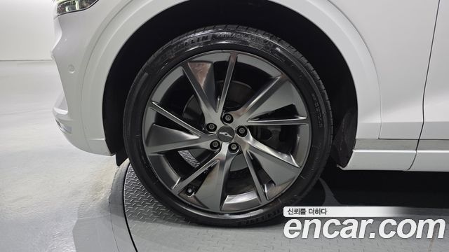 Genesis GV70 2.2 Diesel AWD - фото 4