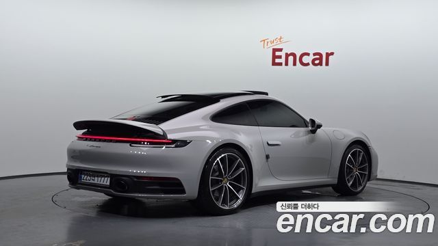 Porsche 911 Carrera - фото 0