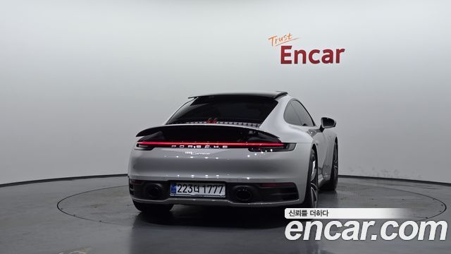 Porsche 911 Carrera - фото 2