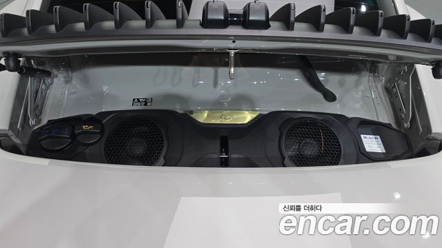 Porsche 911 Carrera - фото 4