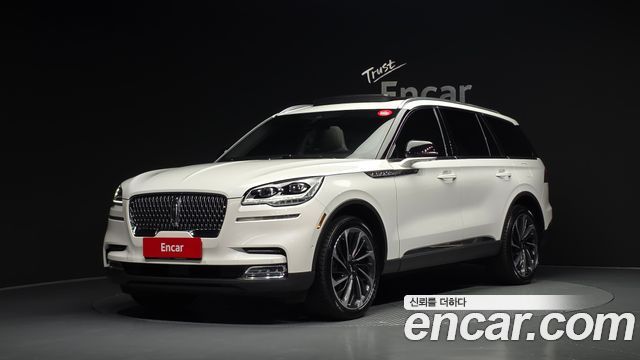 Lincoln Aviator 2-го поколения 3.0 Reserve AWD - фото 0