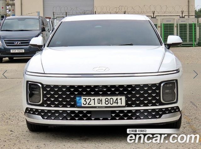 Hyundai Grandeur GN7 2,5 Gasoline 2WD Exclusive - фото 0