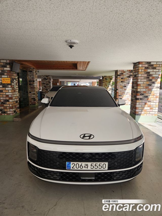 Hyundai Grandeur GN7 2,5 Gasoline 2WD Calligraphy - фото 2