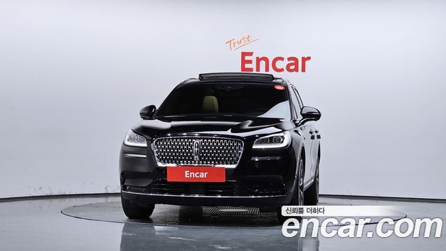 Lincoln Corsair 2.0 Reserve AWD - фото 2