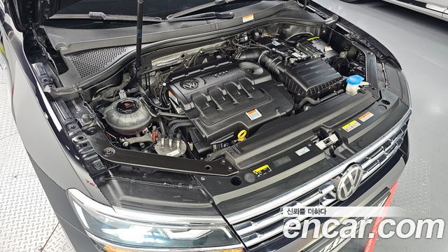 Volkswagen Tiguan Allspace 2.0 TDI Prestige - фото 4