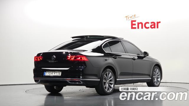Volkswagen Passat B8 2.0 TDI Prestige - фото 1