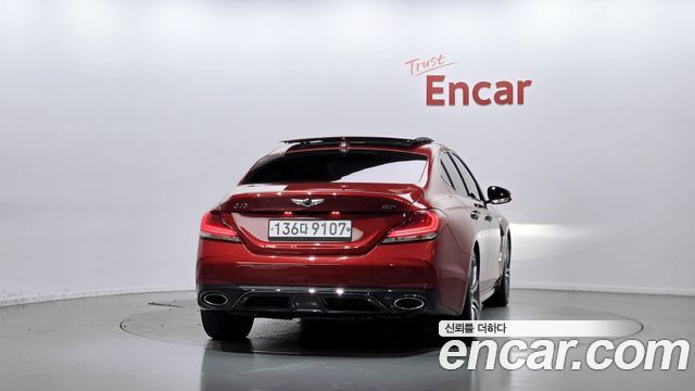 Genesis G70 2.0T Sport Package - фото 3
