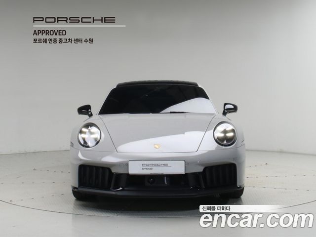 Porsche 911 Carrera GTS - фото 2