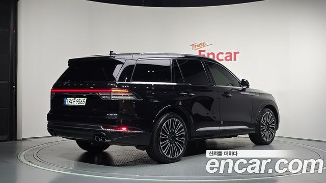 Lincoln Aviator 2-го поколения 3.0 Black Label AWD - фото 1