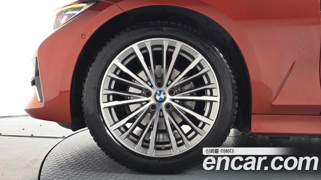 BMW 3 Series G20 320i Luxury - фото 3