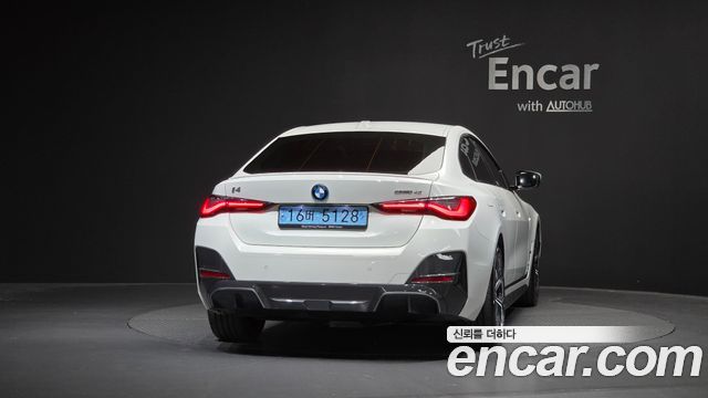 BMW i4 eDrive40 M Sports Pro - фото 2