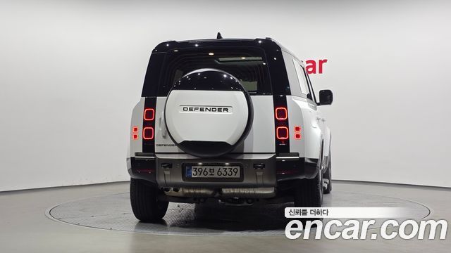 Land Rover Defender L663 110 D300 X-Dynamic HSE - фото 3
